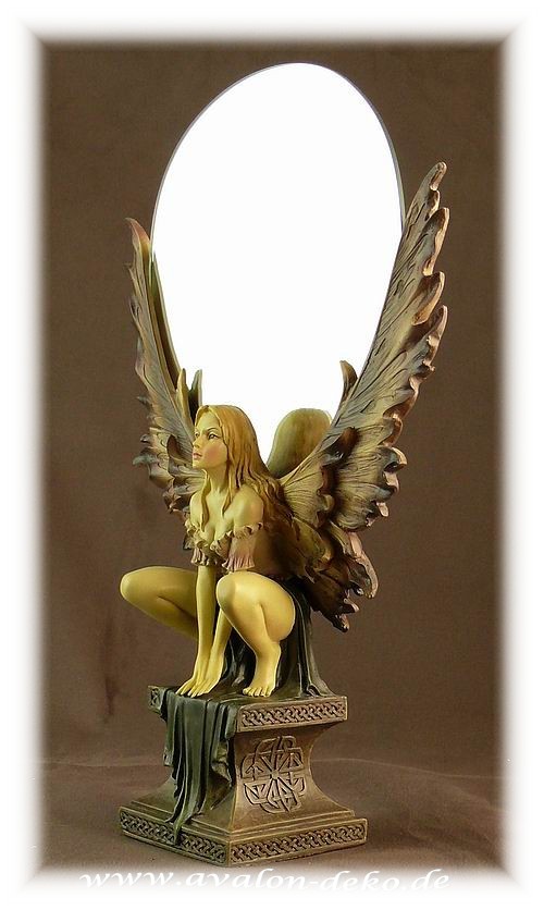 Isis-Spiegel 4744N seite-.jpg